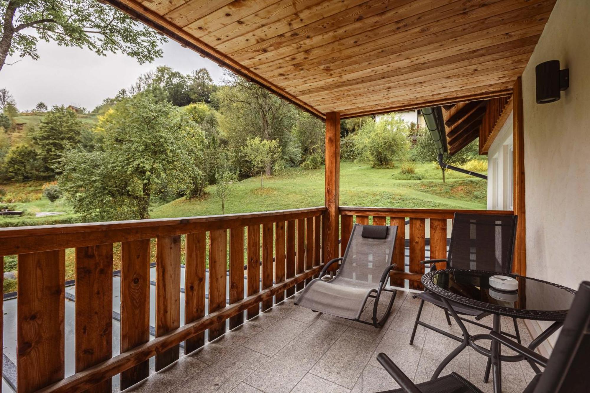 Vitalhof Am Kreischberg By Alps Resorts Bodendorf  الغرفة الصورة